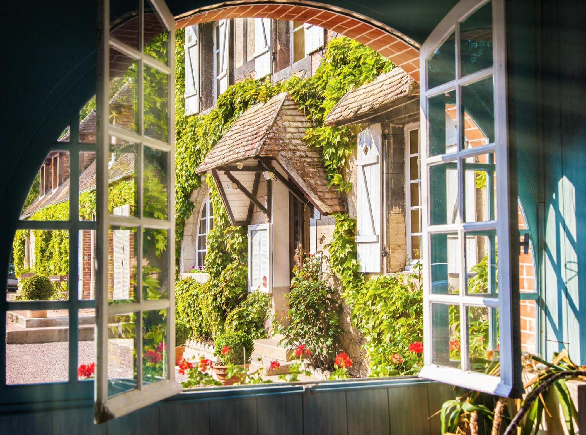Logis Hotel Restaurant L'Ile De Sees Macé Dış mekan fotoğraf